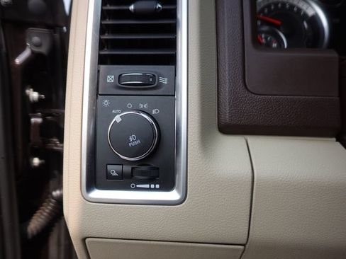 Used 2017 RAM 1500 Big Horn AWD/4WD image 19