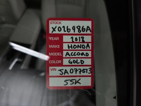 Used 2018 Honda Accord Touring image 35