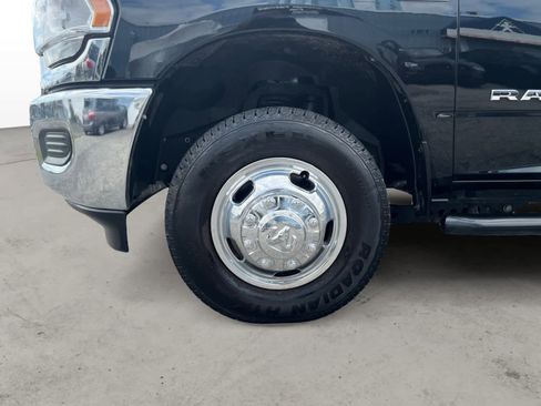 Used 2024 RAM 3500 Big Horn image 10