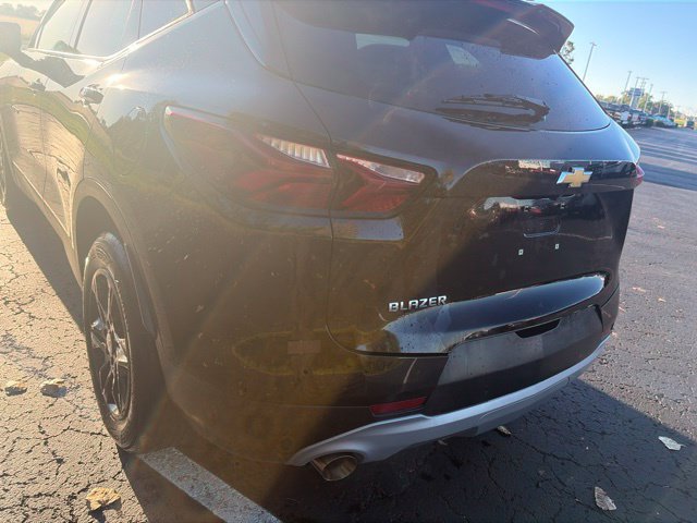 Used 2020 Chevrolet Blazer LT FWD image 13