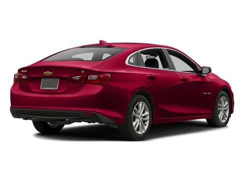 Used 2017 Chevrolet Malibu LT FWD image 2