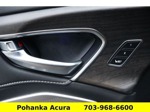 Used 2025 Acura RDX SH-AWD w/ Advance Package image 23