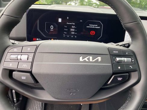 New 2026 Kia Sportage X-Line w/ X-Line Technology Package image 14