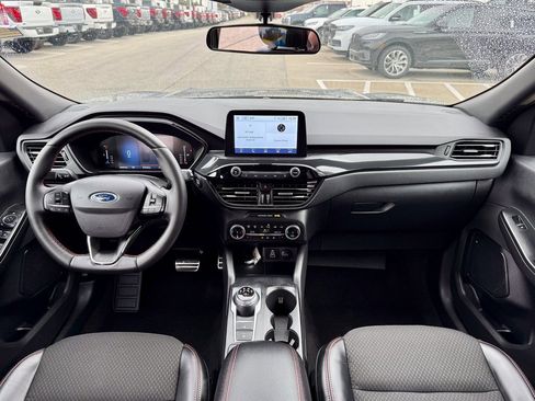 Certified 2024 Ford Escape ST-Line image 30