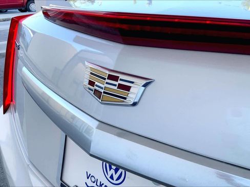 Used 2016 Cadillac XTS Luxury w/ Driver Awareness Package image 30