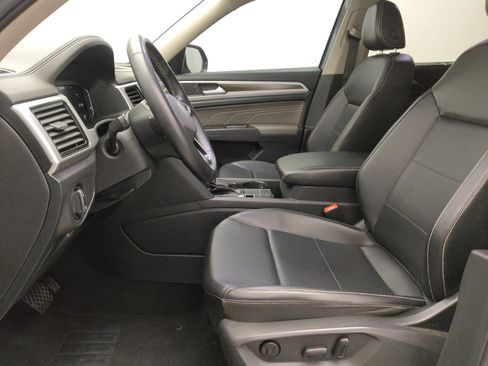 Used 2022 Volkswagen Atlas SE image 17