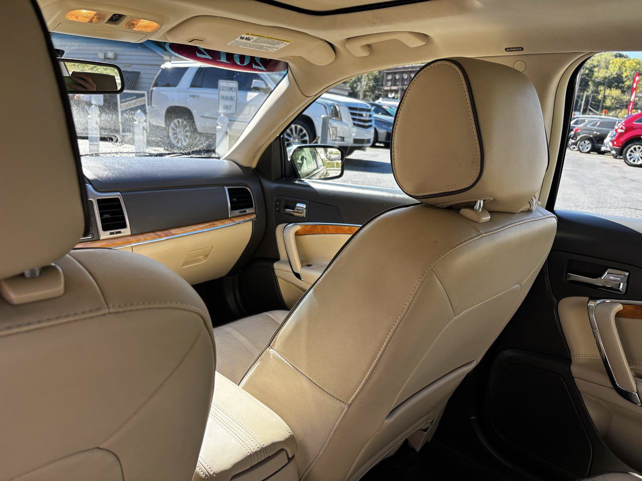 Used 2012 Lincoln MKZ FWD image 22