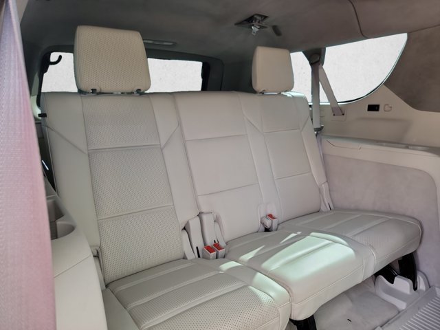 Used 2021 Cadillac Escalade ESV Premium Luxury Platinum RWD image 22