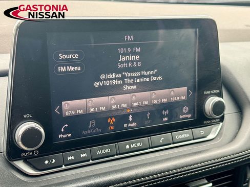 Used 2021 Nissan Rogue S image 18