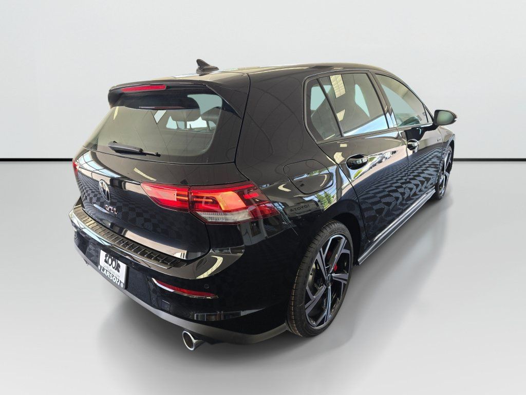 New 2026 Volkswagen GTI SE FWD image 3