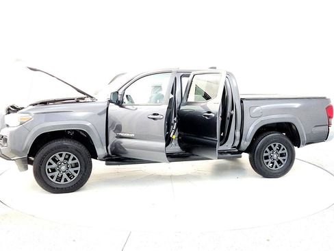 Used 2023 Toyota Tacoma SR5 image 10