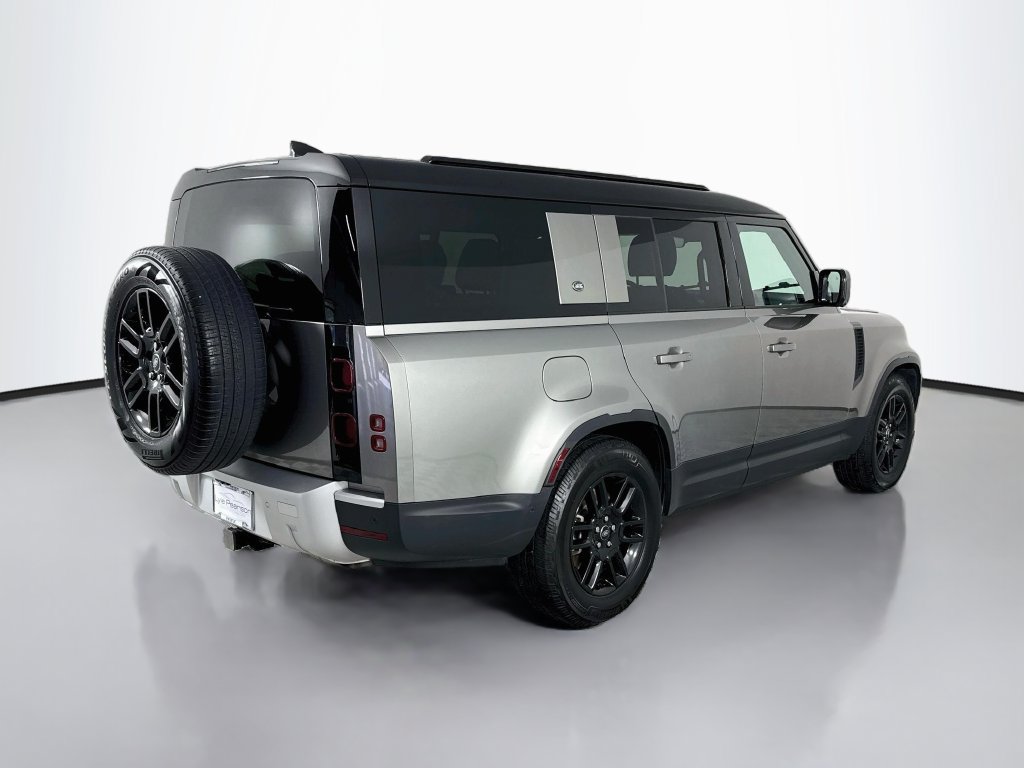 Used 2024 Land Rover Defender 130 S AWD/4WD image 9