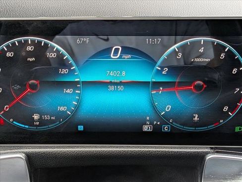 Used 2020 Mercedes-Benz GLB 250 GLB 250 image 9