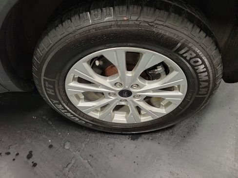 Used 2023 Ford Escape Active image 10