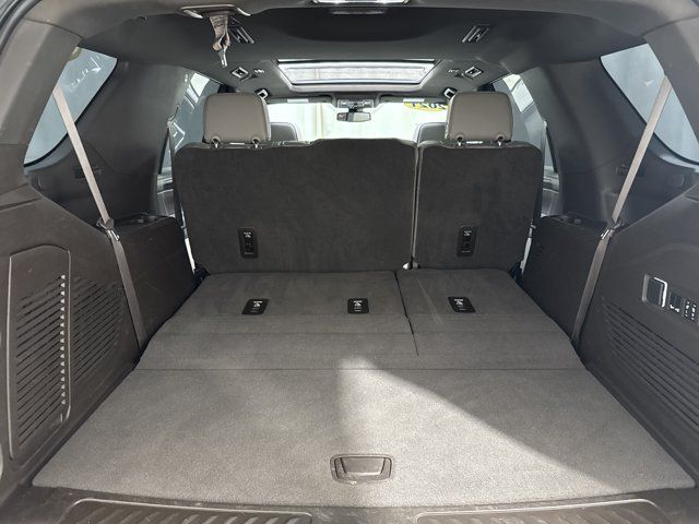 Used 2021 GMC Yukon SLT w/ SLT Premium Package AWD/4WD image 31