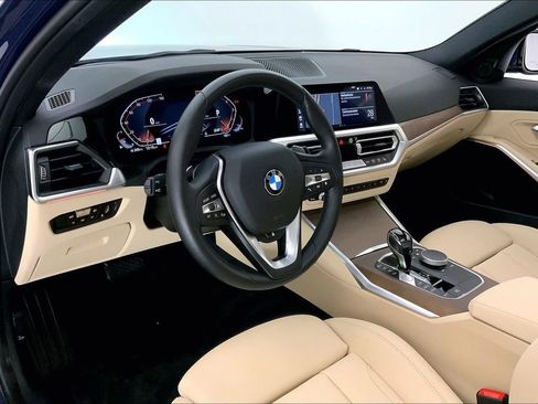 Used 2021 BMW 330i xDrive Sedan w/ Premium Package AWD/4WD image 21