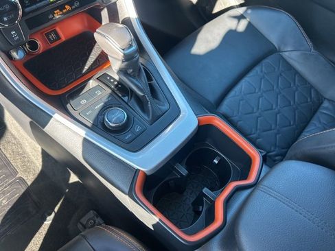 Used 2024 Toyota RAV4 Adventure image 25