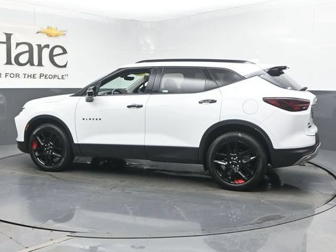 Used 2024 Chevrolet Blazer LT w/ Sound & Technology Package FWD image 53
