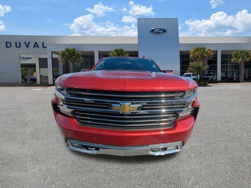 Used 2021 Chevrolet Silverado 1500 High Country w/ Technology Package image 9