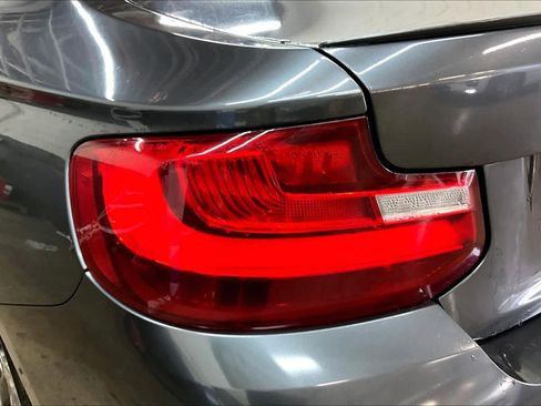 Used 2016 BMW M235i Coupe image 31