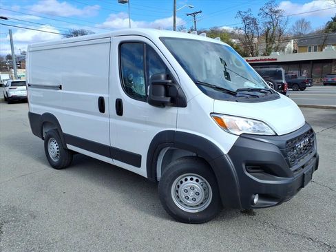New 2026 RAM ProMaster 1500 w/ Convenience Group image 2
