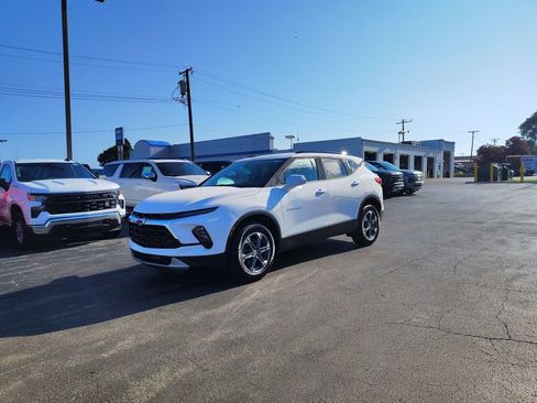 New 2025 Chevrolet Blazer LT w/ Convenience Package image 7