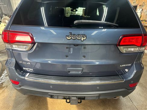 Used 2020 Jeep Grand Cherokee Limited w/ Trailer Tow Group IV AWD/4WD image 14