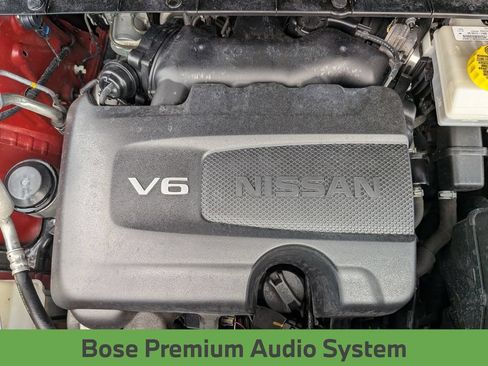 Used 2023 Nissan Pathfinder Platinum w/ Black Appearance Package FWD image 15