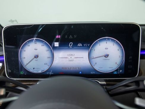 Used 2023 Mercedes-Benz Maybach S 580 4MATIC image 62