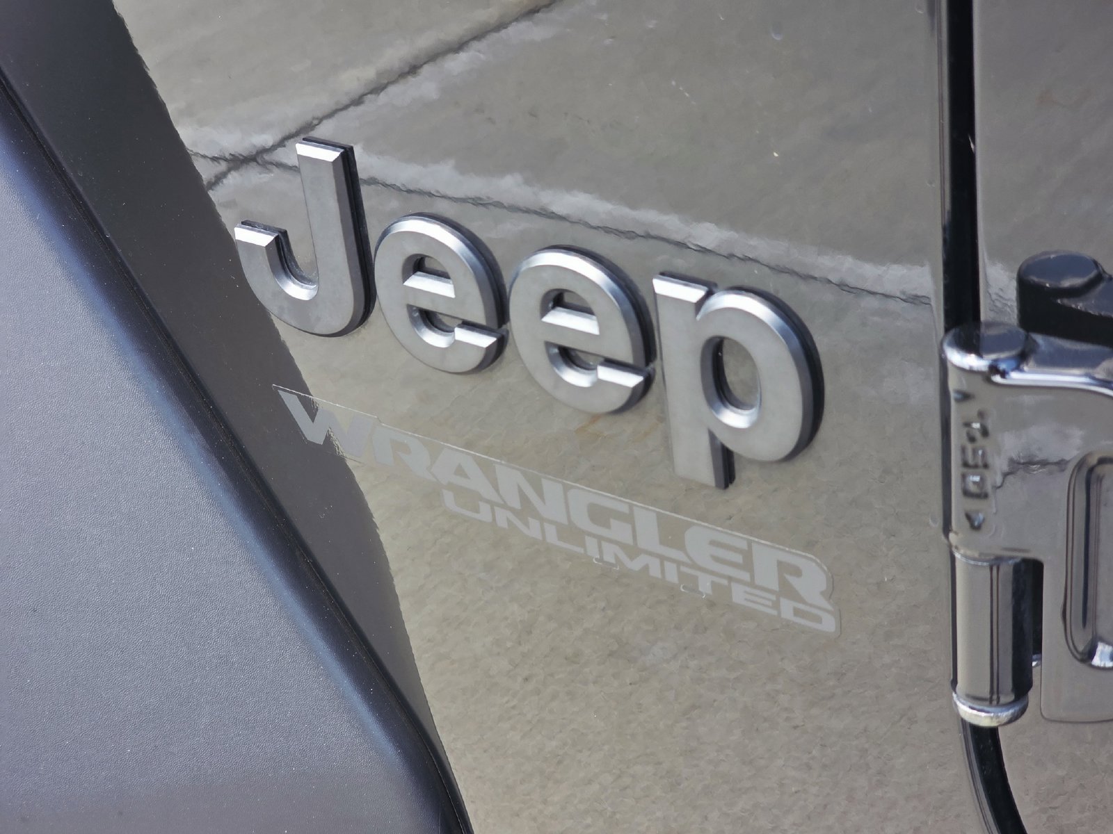 Used 2022 Jeep Wrangler Unlimited Sport AWD/4WD image 10