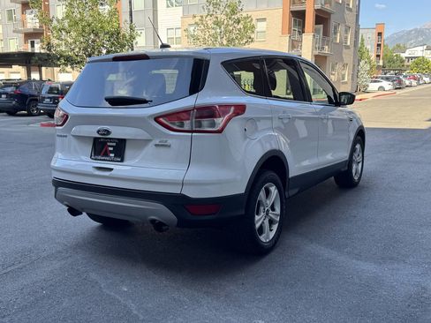 Used 2016 Ford Escape SE AWD/4WD image 7