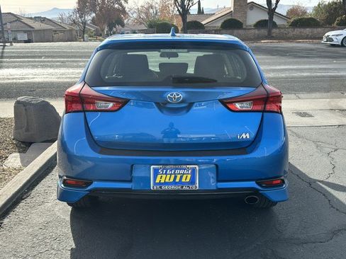 Used 2018 Toyota Corolla iM image 4