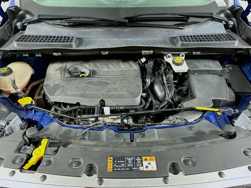 Used 2017 Ford Escape Titanium w/ Equipment Group 301A FWD image 34