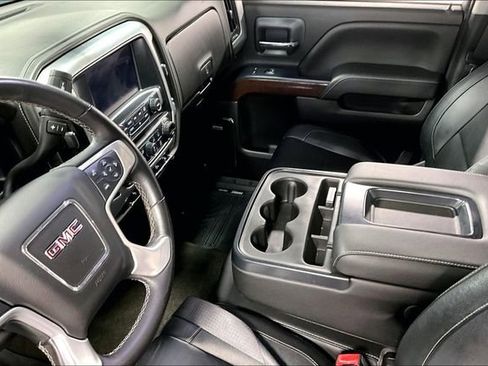 Used 2018 GMC Sierra 1500 SLT w/ SLT Premium Package AWD/4WD image 18