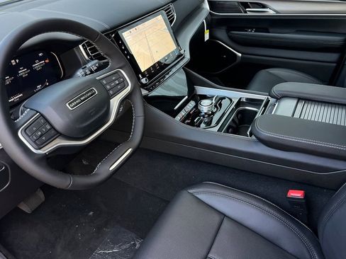 New 2026 Jeep Grand Wagoneer Limited image 10