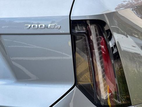 New 2026 Cadillac Optiq Luxury 1 image 25