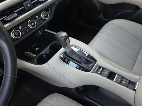 Certified 2023 Honda HR-V EX-L image 23