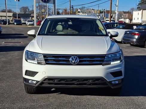 Used 2020 Volkswagen Tiguan SEL image 2