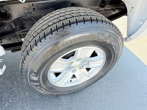 Used 2018 Chevrolet Silverado 1500 W/T w/ Trailering Package RWD image 10