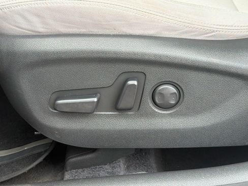 Used 2017 Hyundai Tucson Value FWD image 19