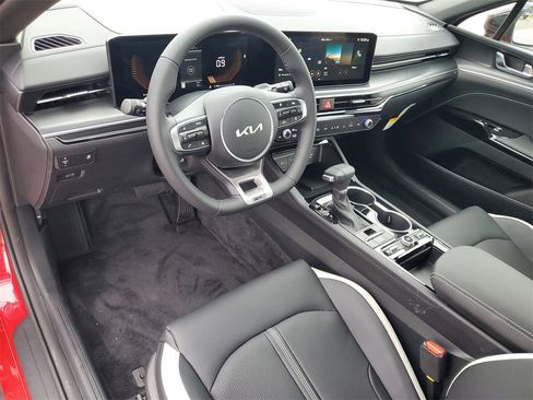 New 2026 Kia K5 GT-Line image 6