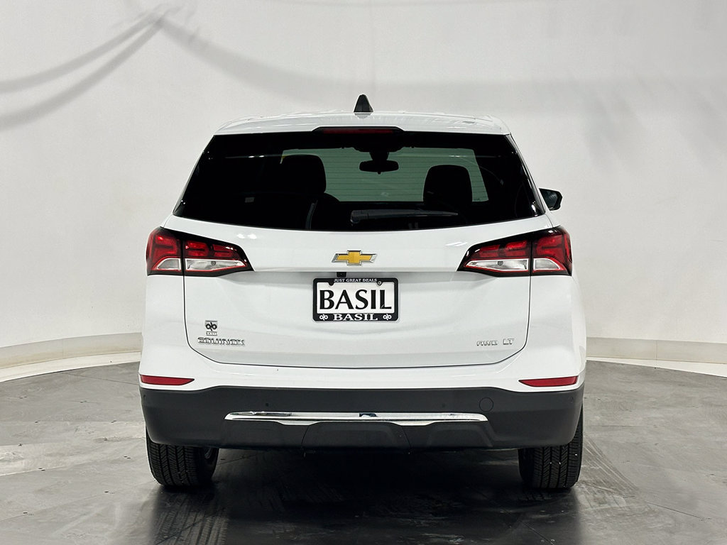 Used 2024 Chevrolet Equinox LT w/ LPO, Floor Liner Package AWD/4WD image 12