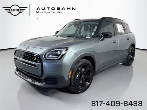 Certified 2025 MINI Cooper Countryman SE image 1