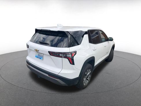 Used 2025 Chevrolet Equinox LT image 7