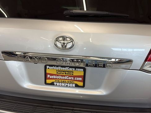 Used 2013 Toyota Land Cruiser AWD/4WD image 87