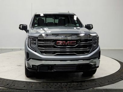New 2026 GMC Sierra 1500 SLT w/ SLT Premium Plus Package