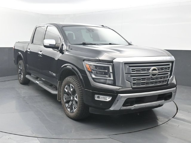 Used 2021 Nissan Titan Platinum Reserve w/ Moonroof Package AWD/4WD image 32