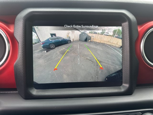 Used 2020 Jeep Wrangler Unlimited Rubicon AWD/4WD image 22