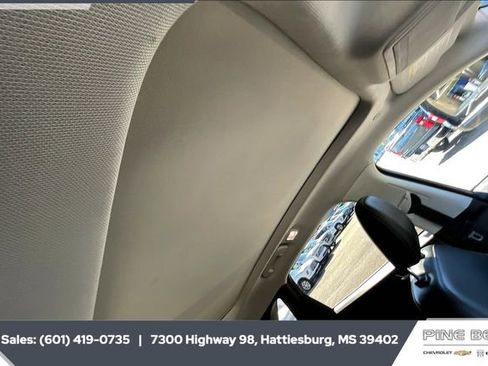 Used 2021 Ford Escape SEL image 16