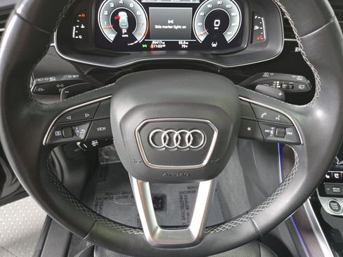 Used 2022 Audi Q8 Premium Plus w/ Premium Plus Package image 24